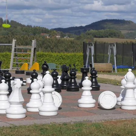 Holiday Waldferienpark Gerolstein-5 *